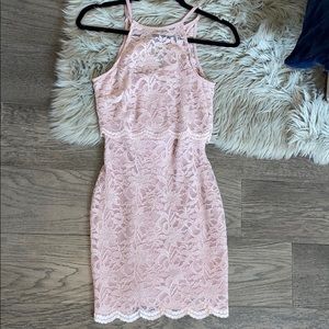 Dusty pink lace scalloped halter minidress